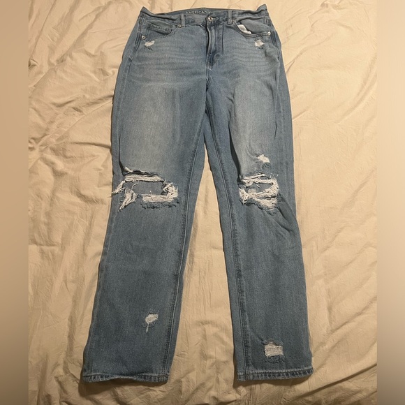 American Eagle Outfitters Denim - American Eagle Mom Jeans